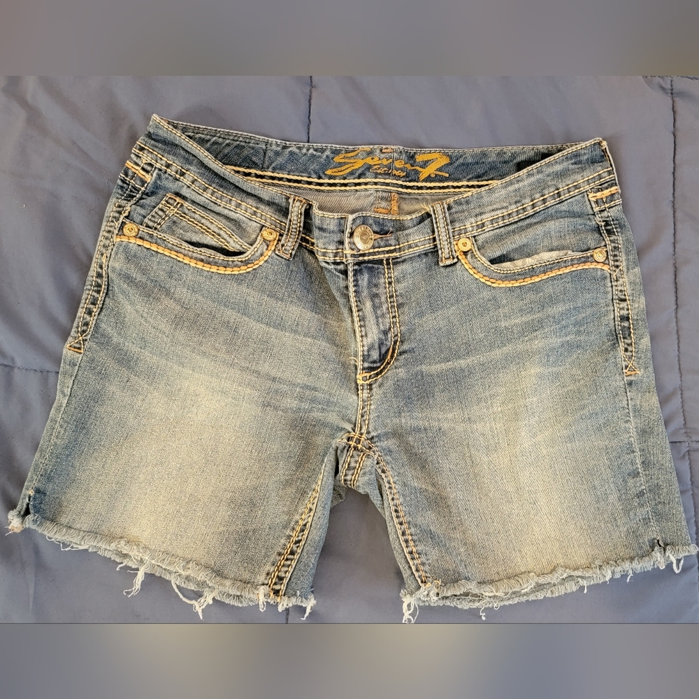 Seven7 Jean shorts misses 12